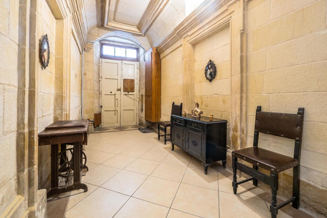 Valletta Main Street Apartment Deluxe מראה חיצוני תמונה