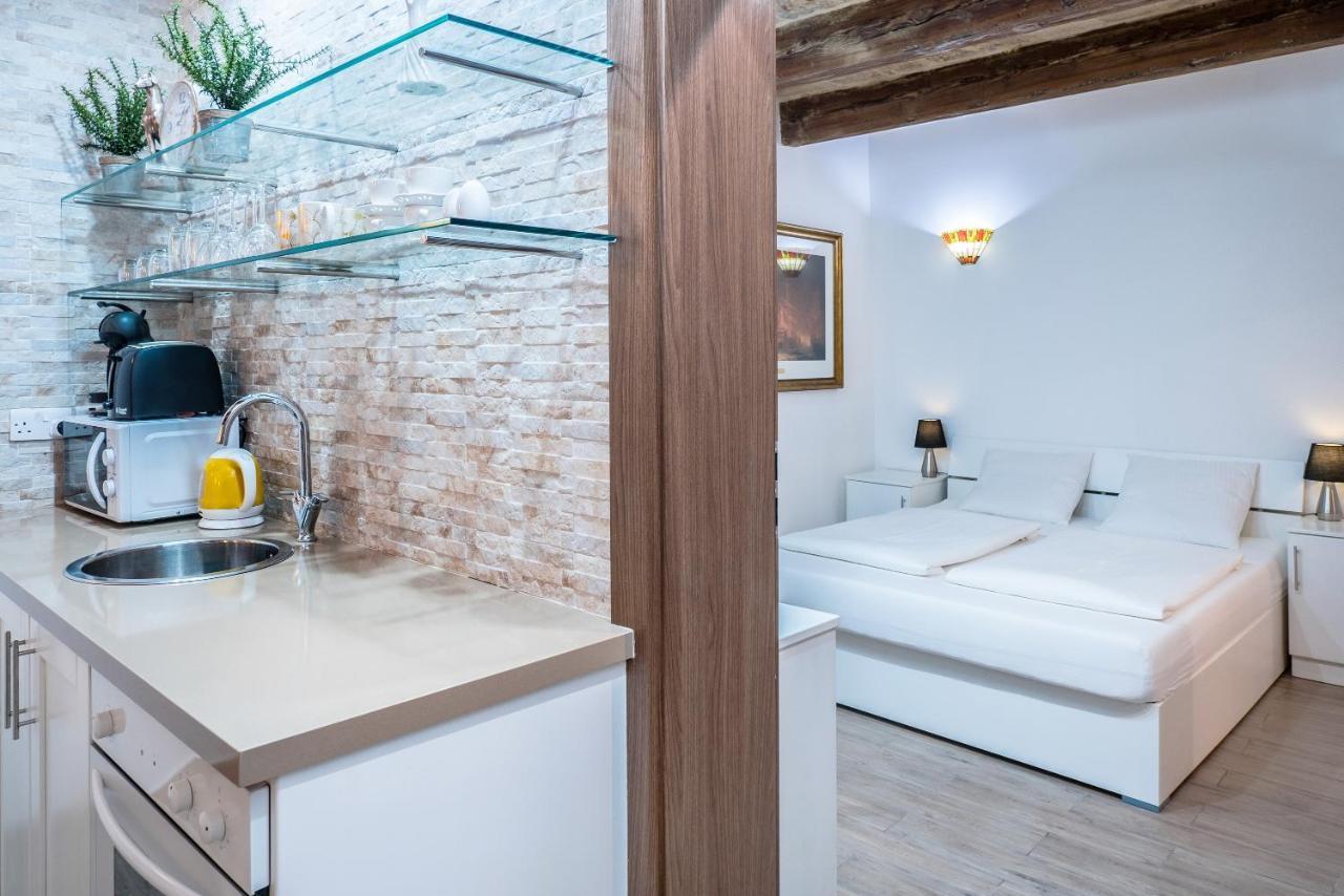 Valletta Main Street Apartment Deluxe מראה חיצוני תמונה