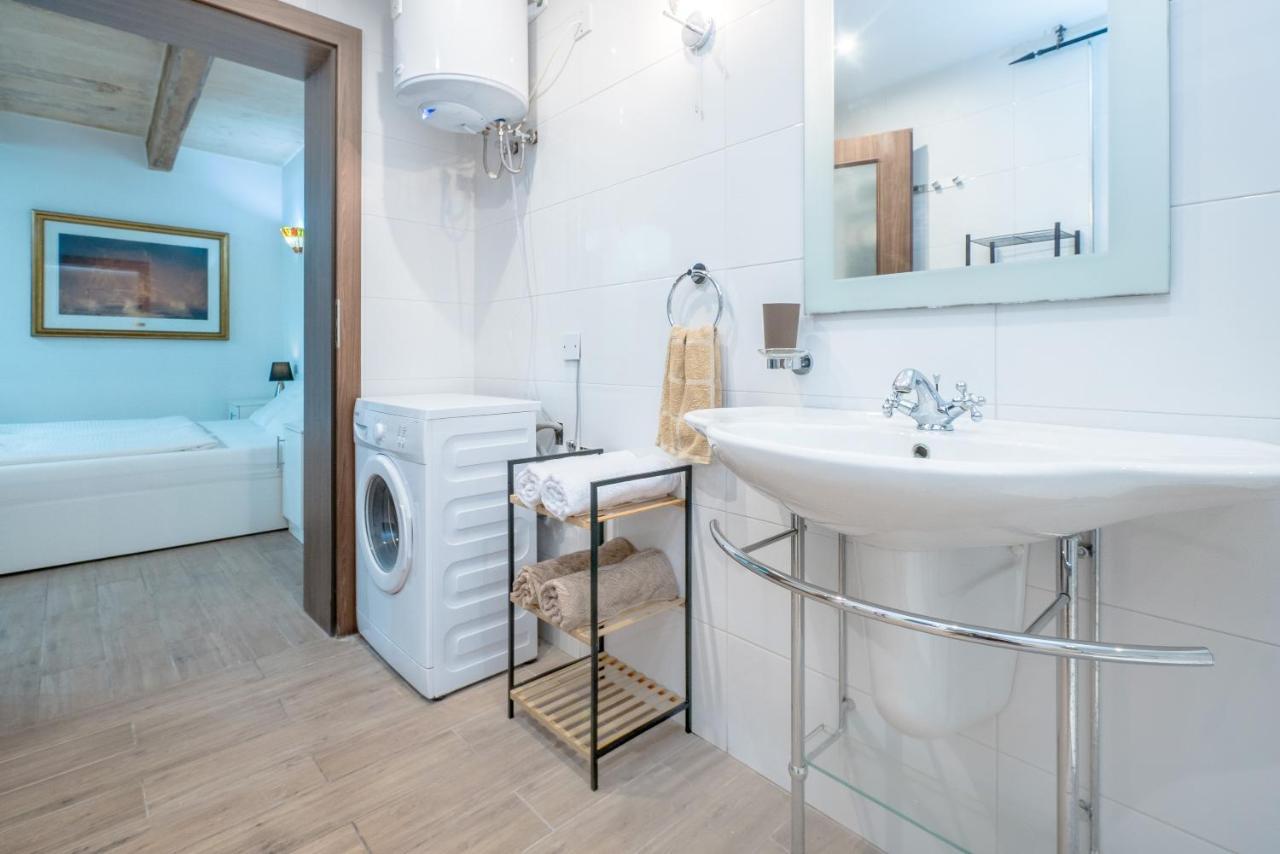 Valletta Main Street Apartment Deluxe מראה חיצוני תמונה